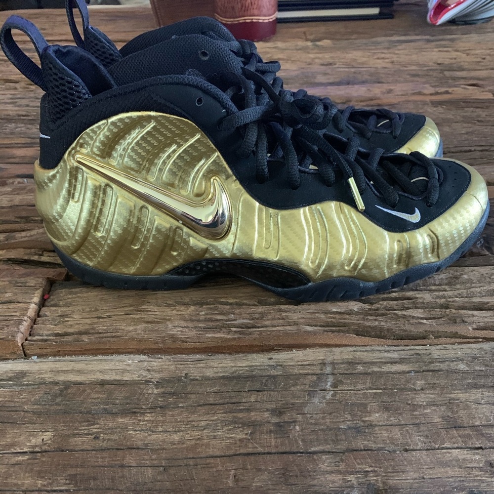 Nike Foamposite Men’s Size 12